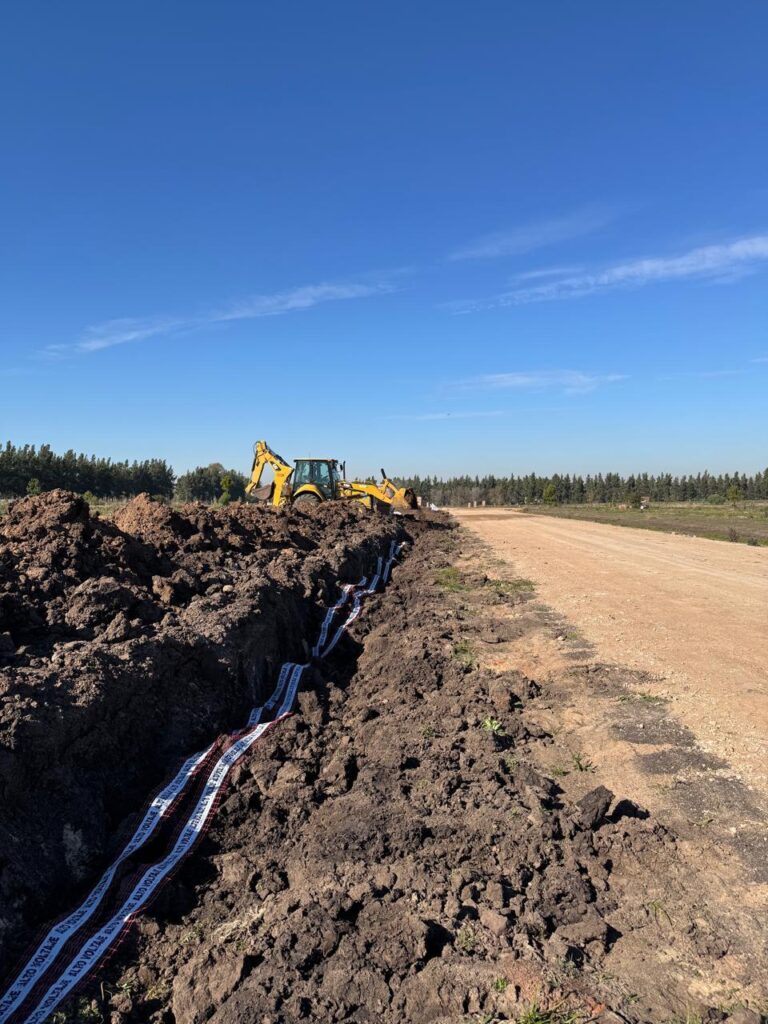 Barrio la carlina, cardales – red subterranea de baja, media tension + alumbrado